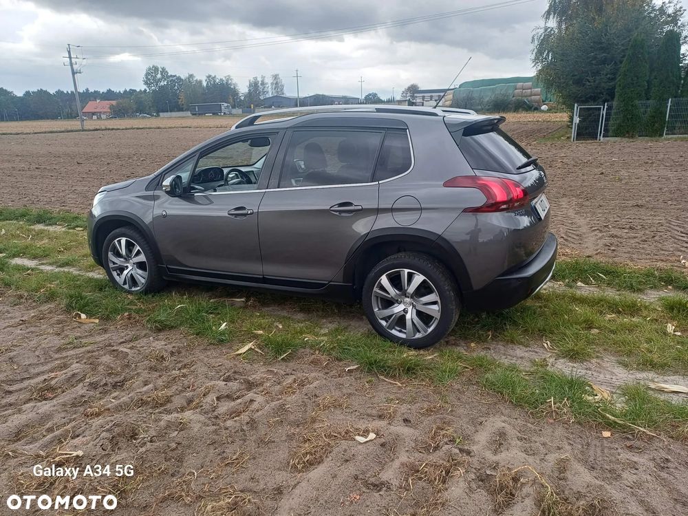 Peugeot 2008 2017 photo 2