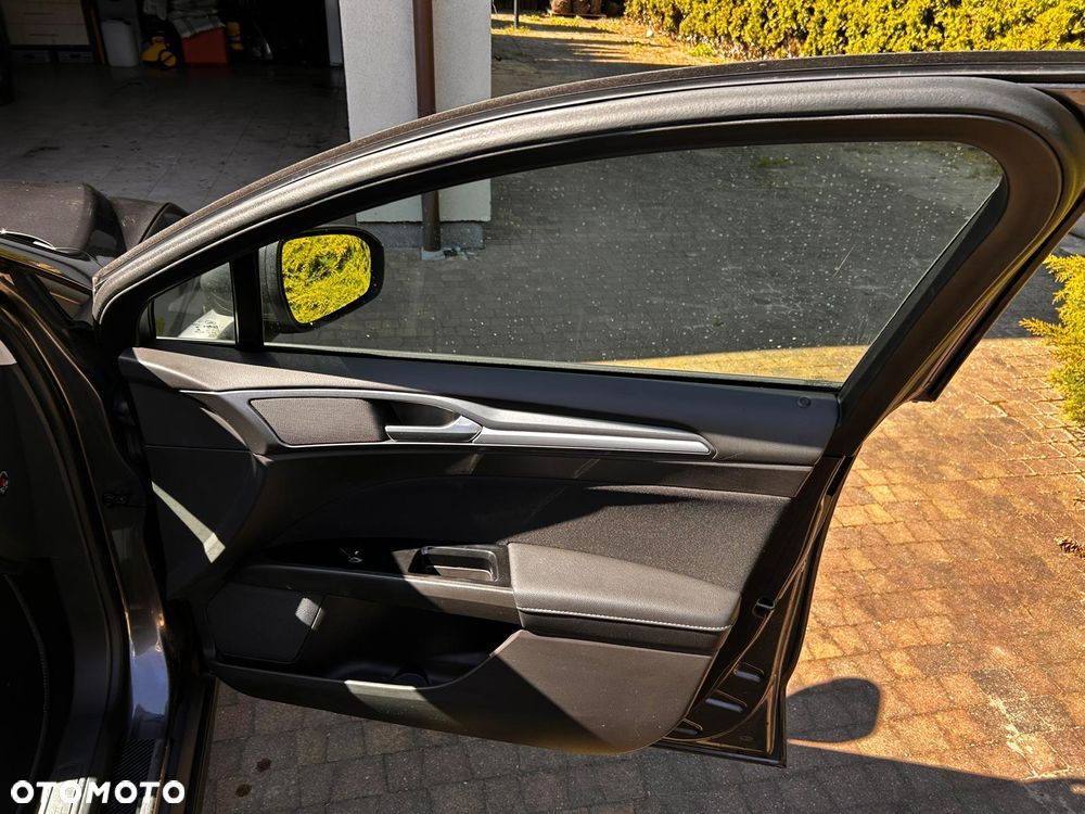 Ford Mondeo 1.5 EcoBoost Titanium - 12