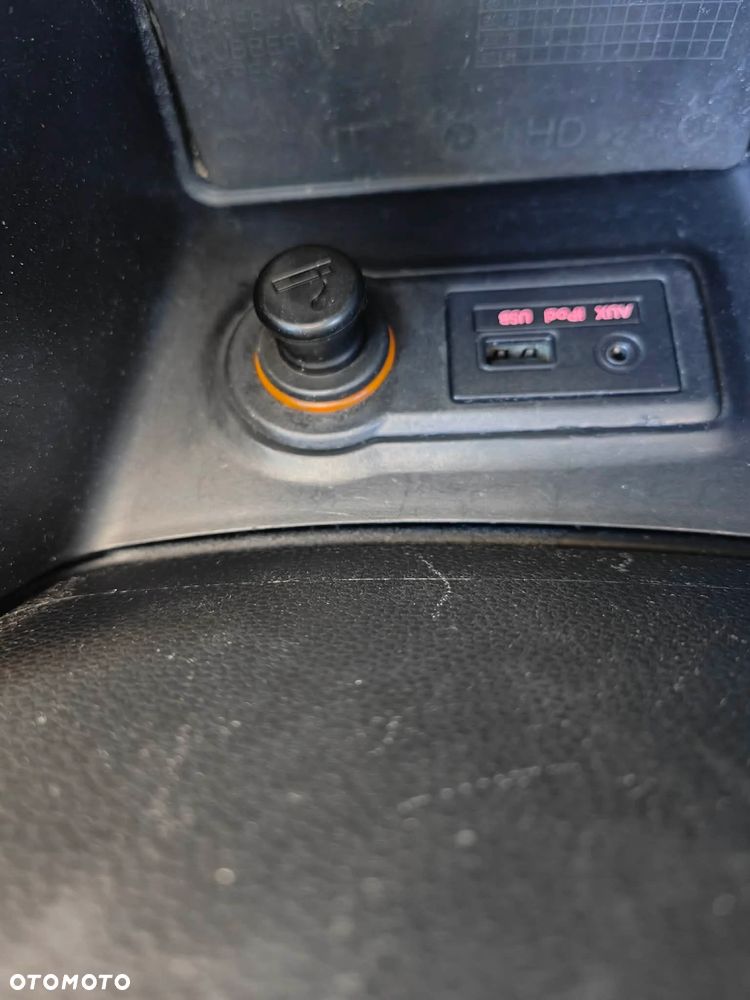 Kia Venga 1.6 CRDi L - 12