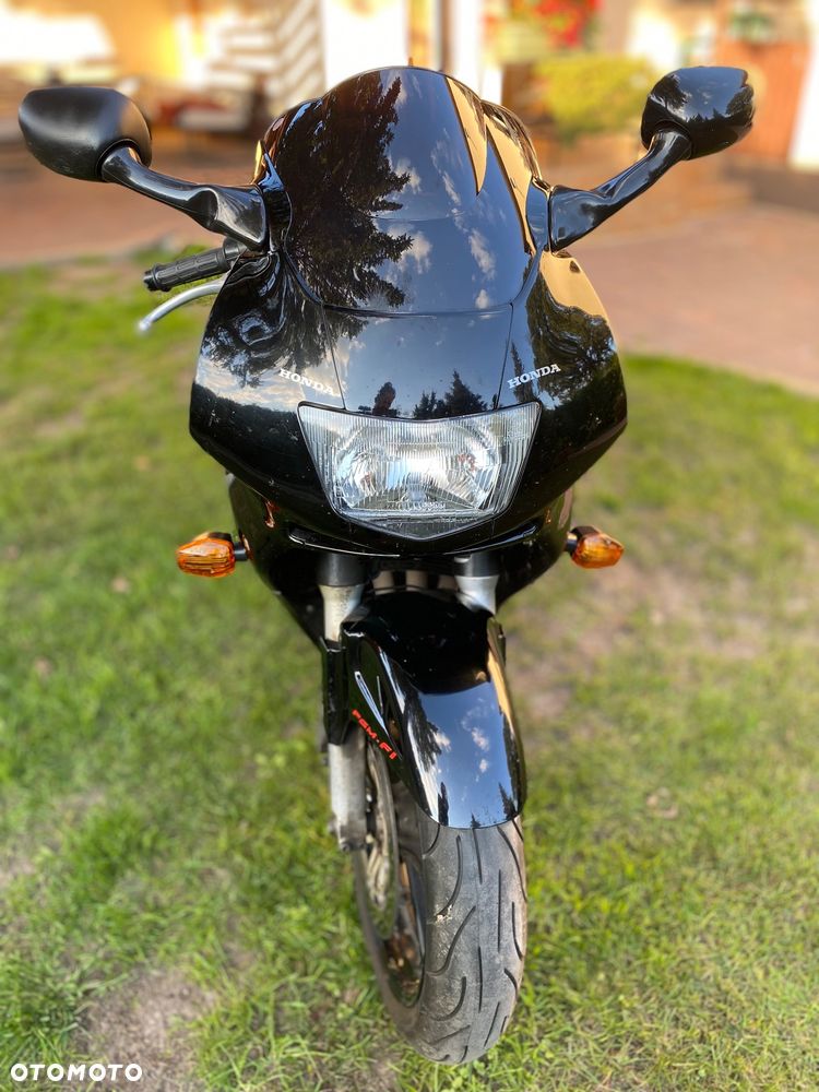 Honda CBR - 3