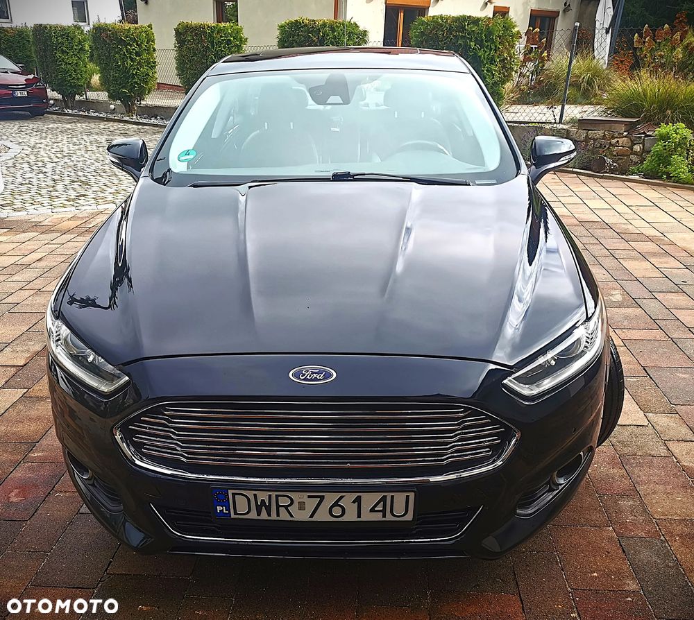 Ford Fusion - 2