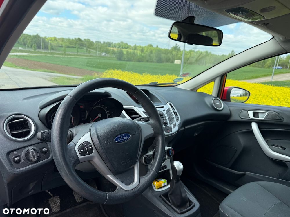 Ford Fiesta 1.25 Trend Edition - 8
