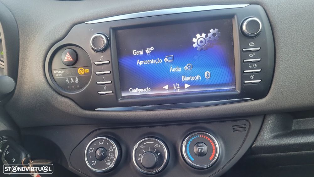 Toyota Yaris 1.0 VVT-i Comfort Plus - 11