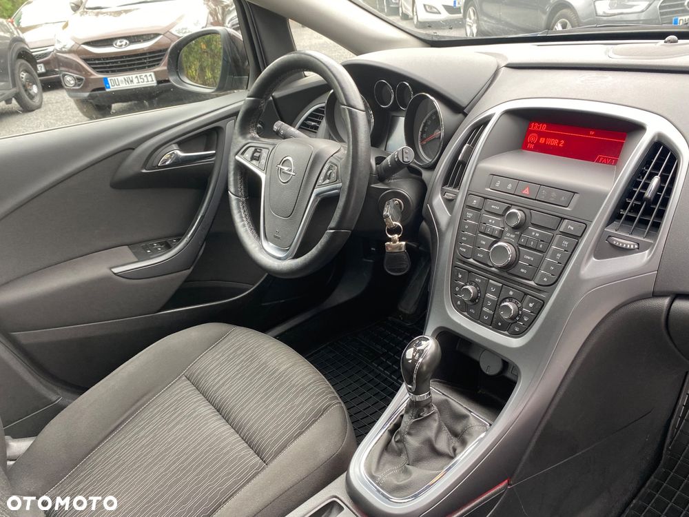 Opel Astra 1.4 Turbo Design Edition - 25