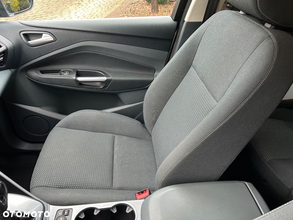 Ford C-MAX 2.0 TDCi Titanium - 17