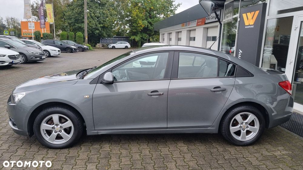 Chevrolet Cruze - 2