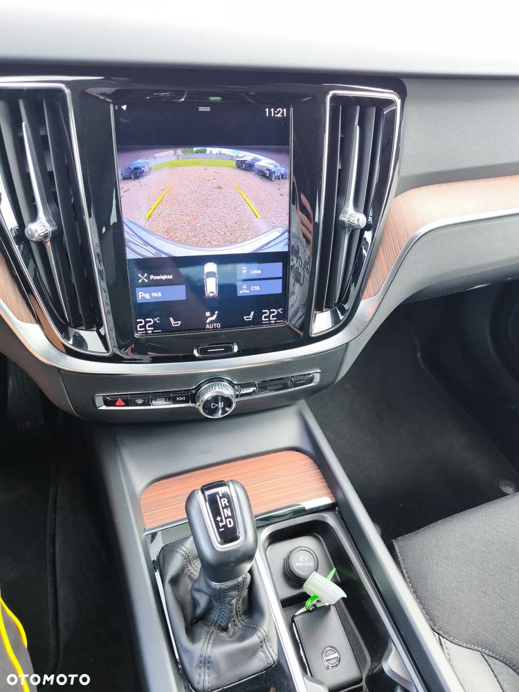 Volvo V60 Cross Country T5 AWD Geartronic - 17