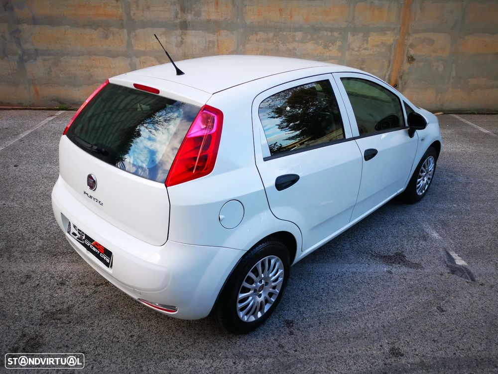 Fiat Punto 1.3 M-Jet Easy S&S - 41
