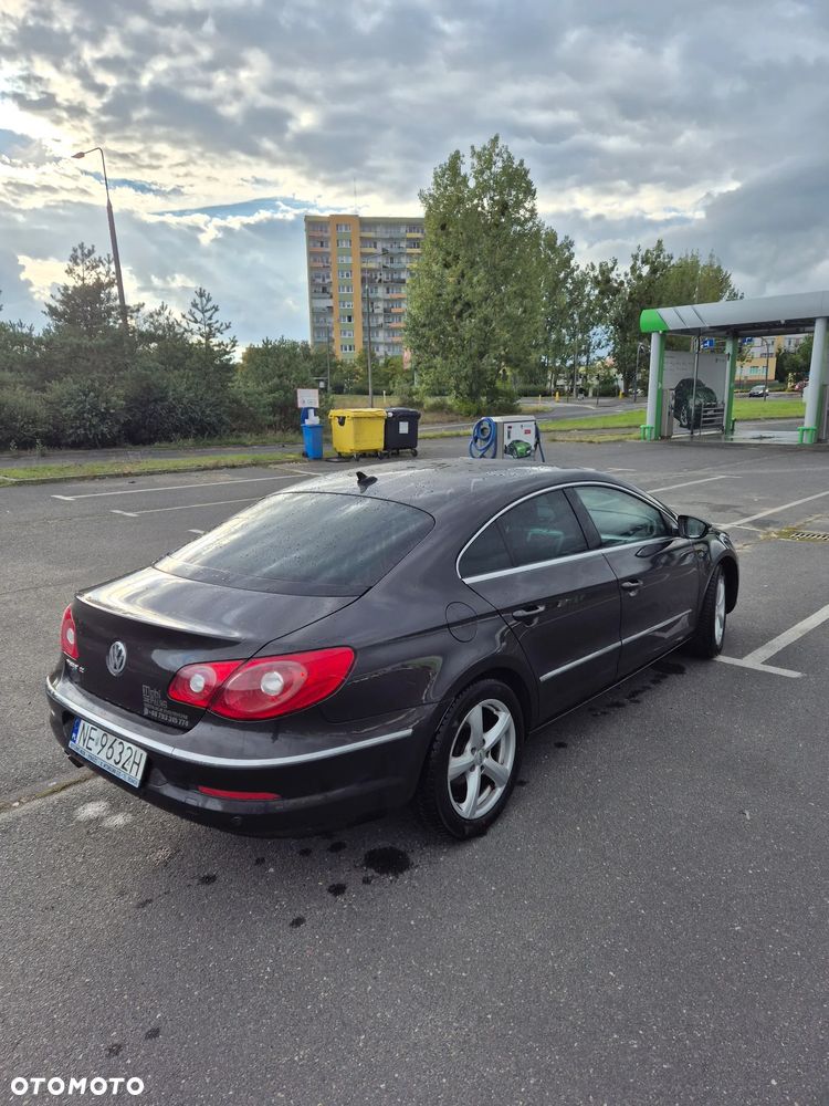 Volkswagen Passat CC - 6