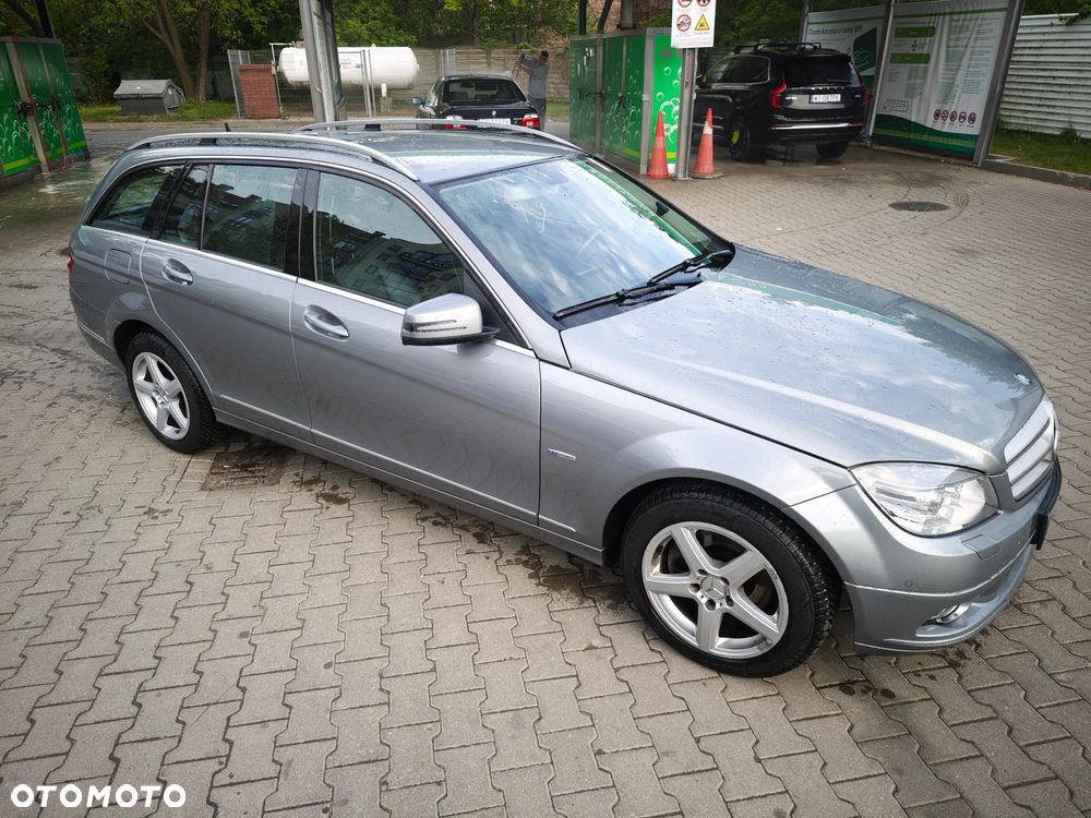 Mercedes-Benz Klasa C 250 CDI DPF Automatik BlueEFFICIENCY Avantgarde - 12