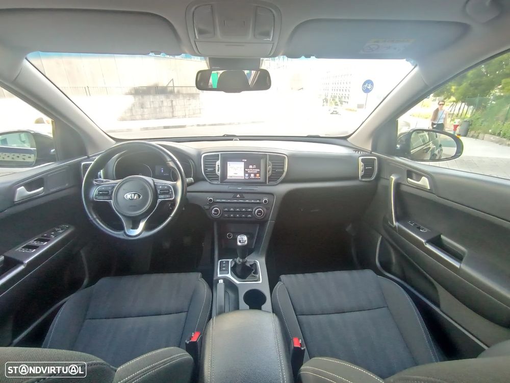 Kia Sportage 1.7 CRDI ISG Nav Line - 12