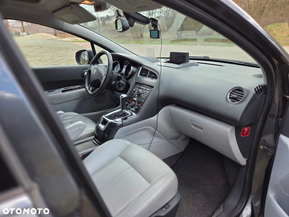 Peugeot 5008 2.0 HDi Family 7os - 34