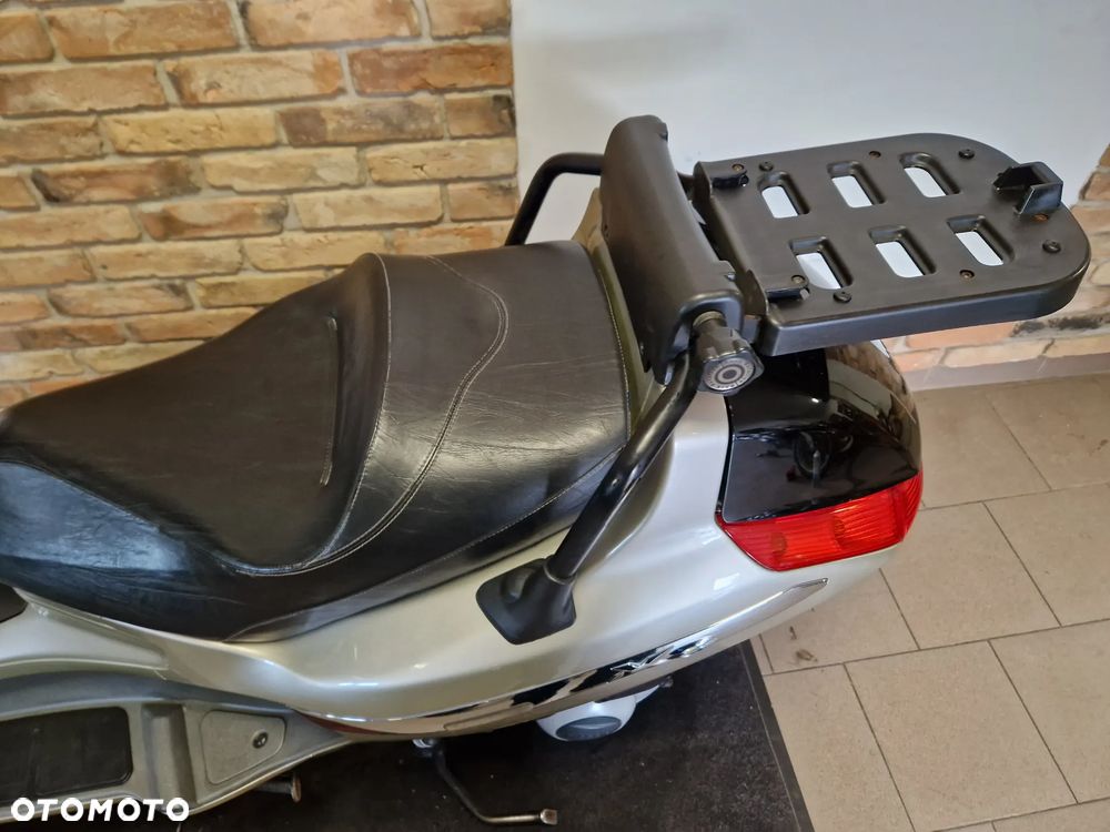 Piaggio X8 - 19