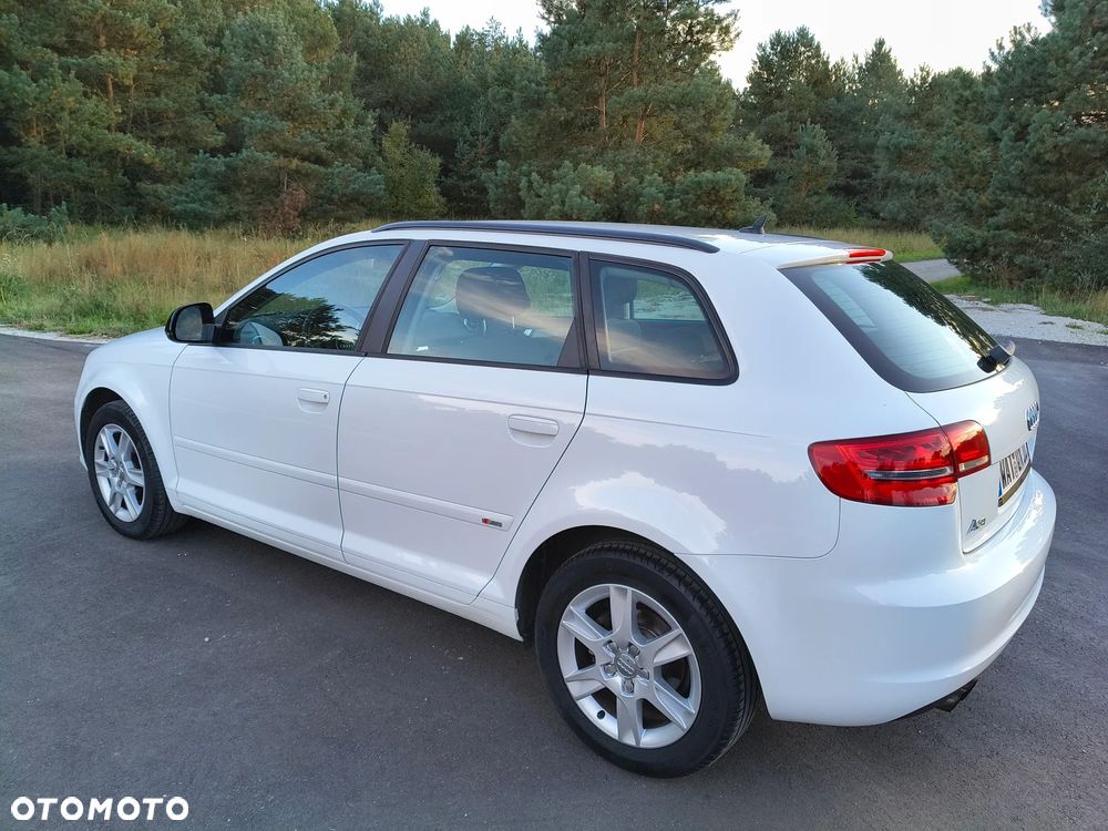 Audi A3 Sportback 1.4 TFSI S Line Sportpaket plus - 19