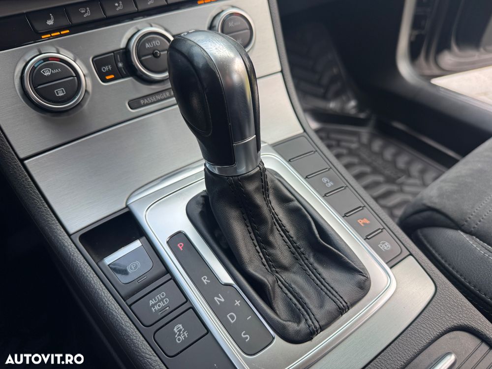 Volkswagen Passat CC 2.0 TDI BlueMotion Technology DSG - 22