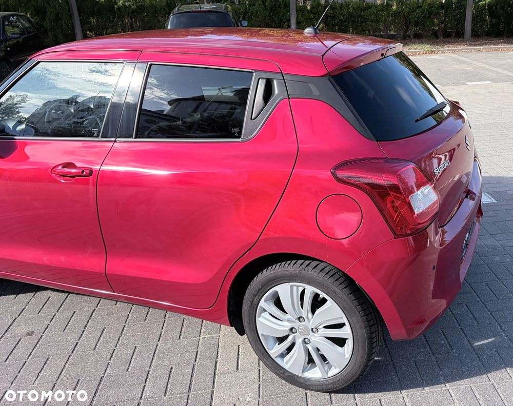 Suzuki Swift 1.2 SHVS Premium Plus - 5