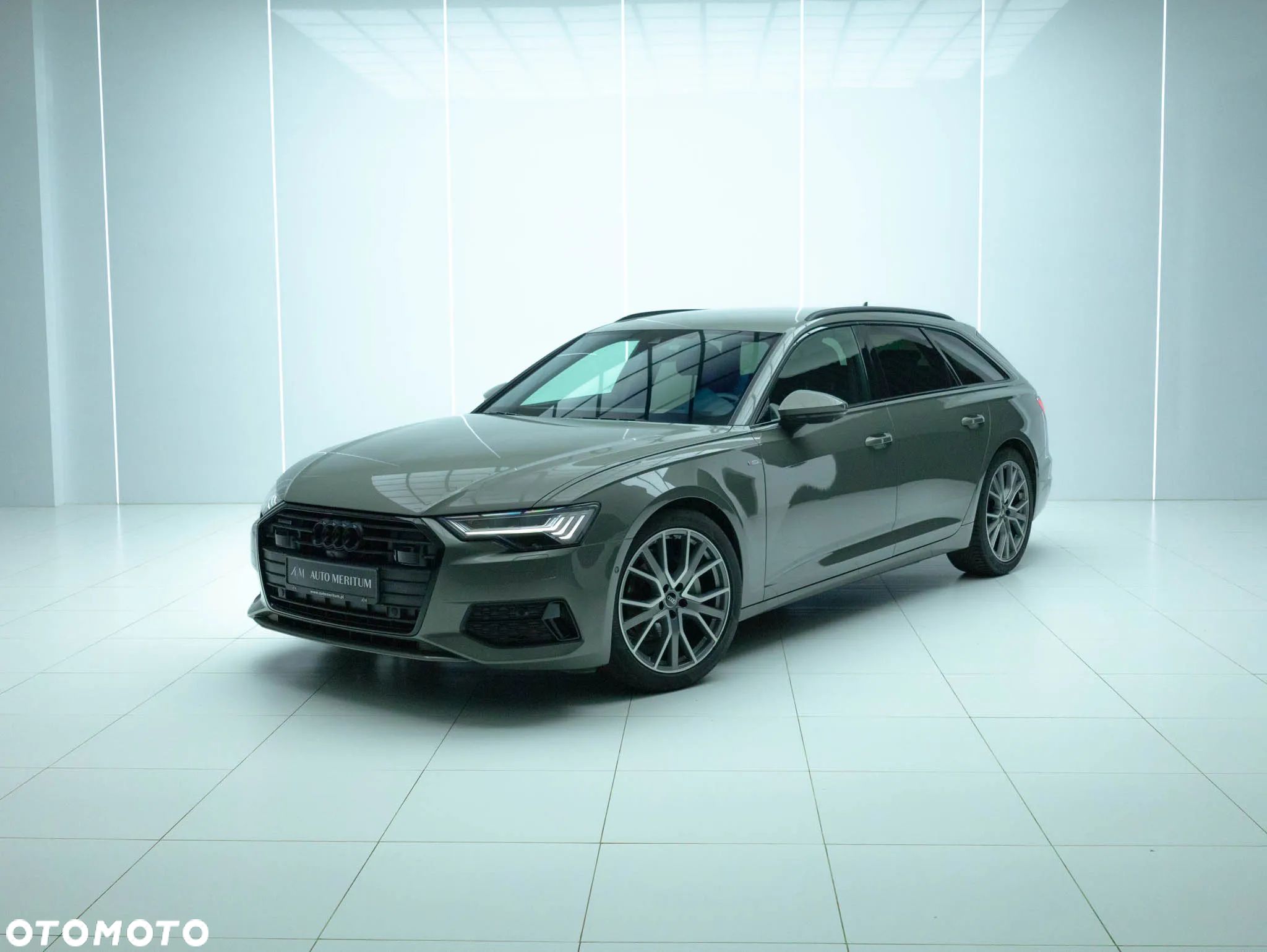 Audi A6 Avant TDI quattro S tronic - 1