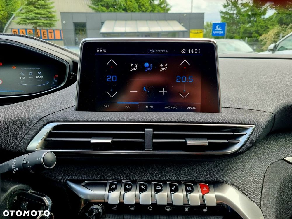 Peugeot 3008 1.5 BlueHDi Allure S&S - 22