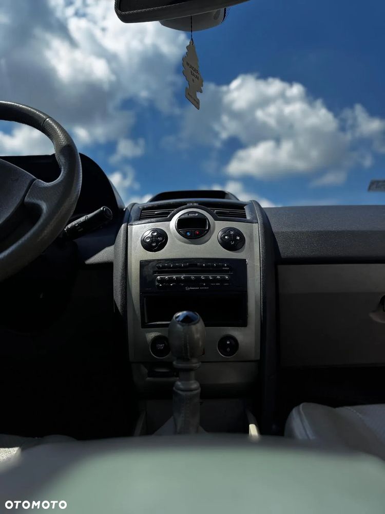 Renault Megane - 12