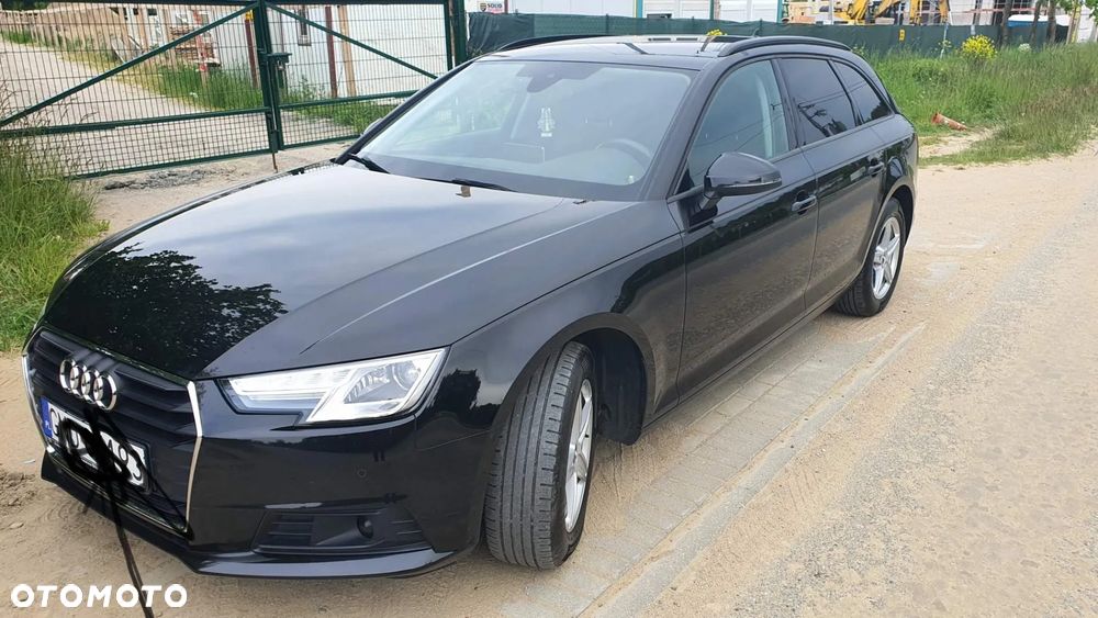 Audi A4 Avant 35 TDI S tronic - 1