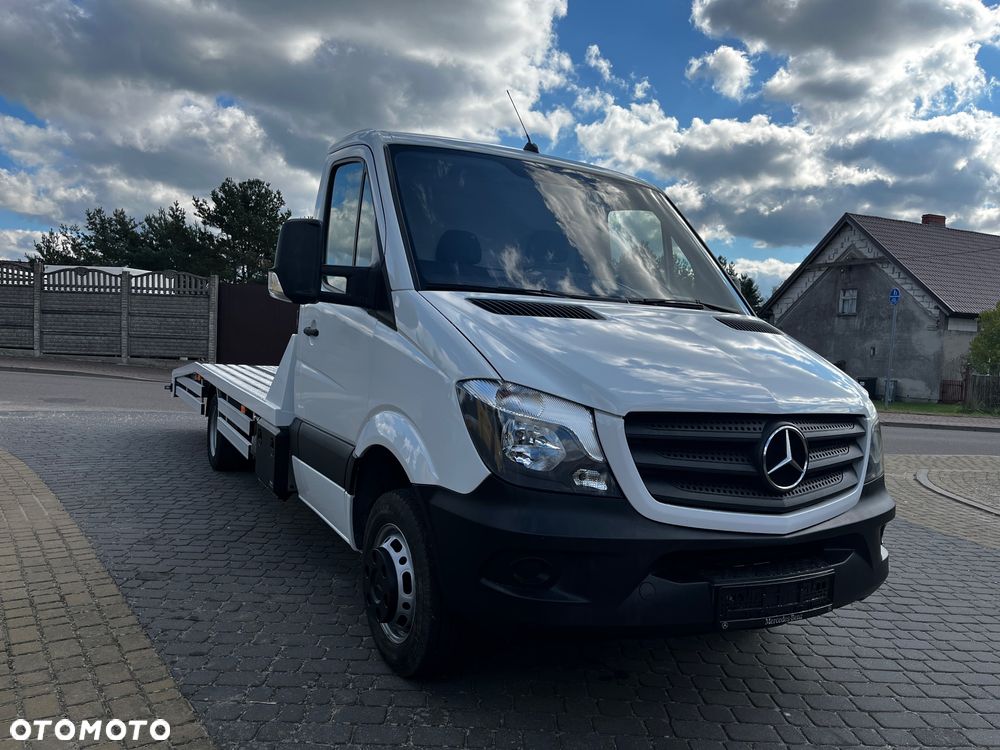 Mercedes-Benz Sprinter - 13