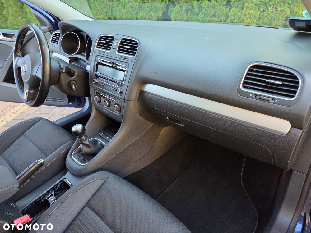 Volkswagen Golf 1.2 TSI BMT Trendline - 19
