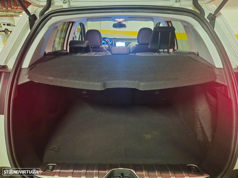 Peugeot 2008 1.6 BlueHDi Allure - 33