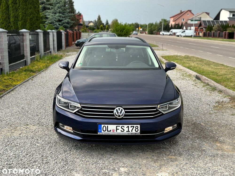 Volkswagen Passat - 3