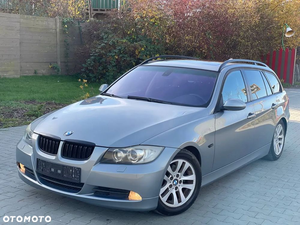 BMW Seria 3 ver-320i-touring - 2