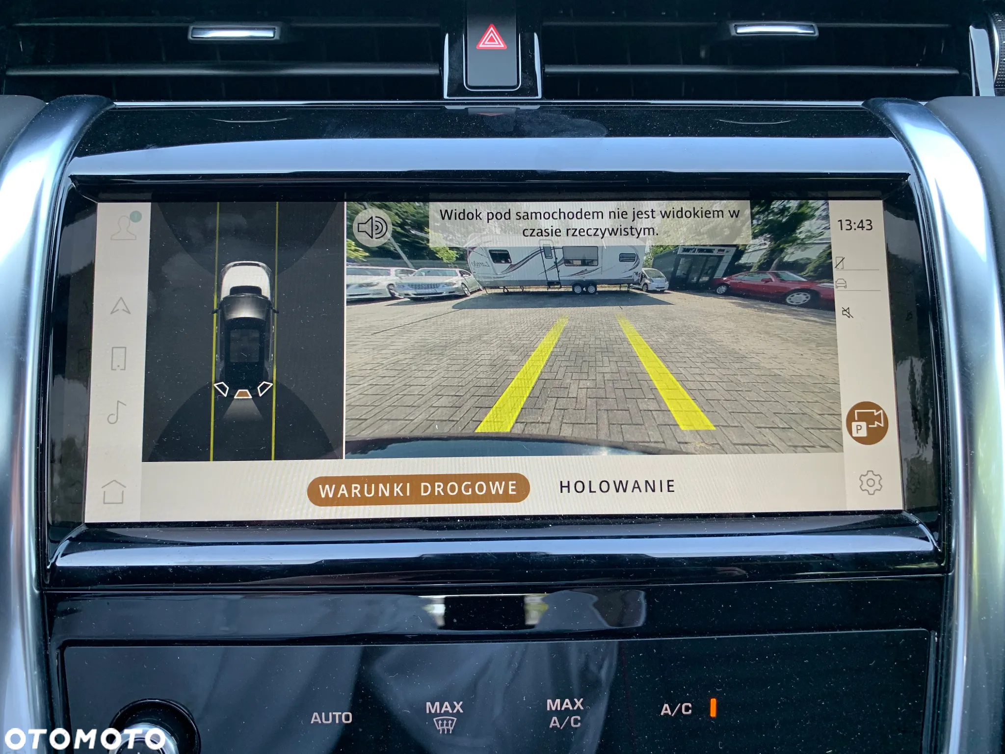 Land Rover Discovery Sport - 12