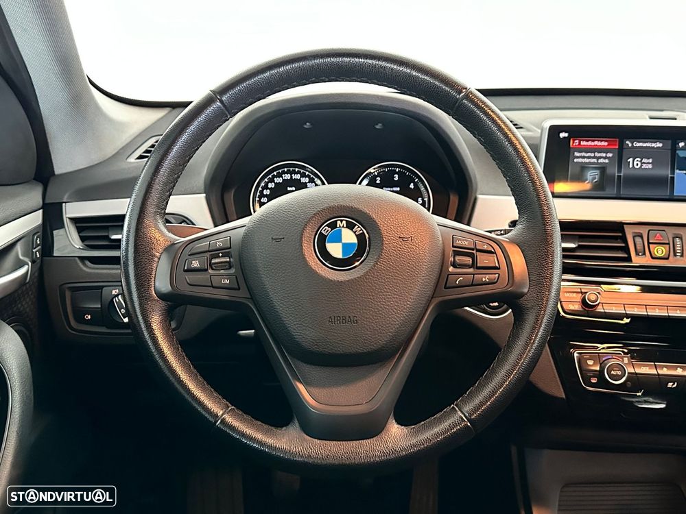 BMW X1 16 d sDrive - 18