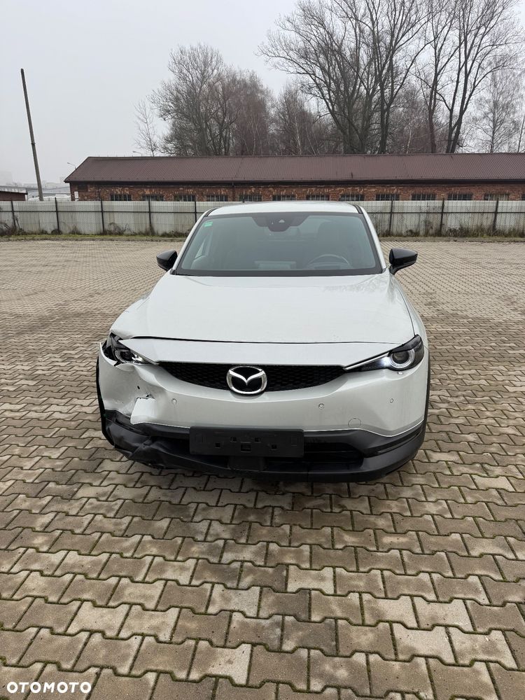 Mazda MX-30 e-SKYACTIV - 3