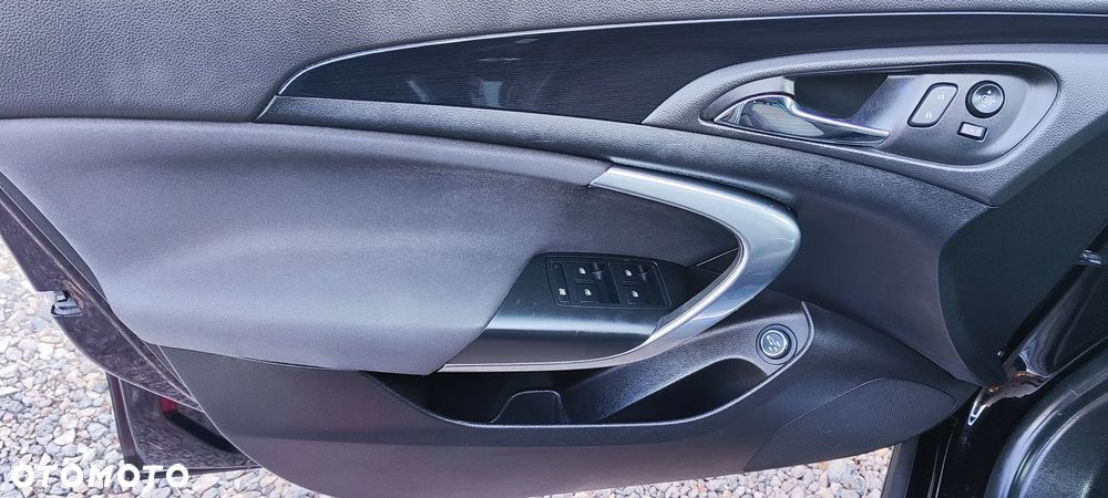 Opel Insignia - 20