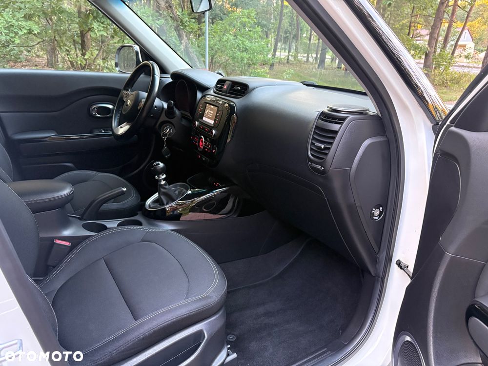 Kia Soul 1.6 GDI Dream-Team Edition - 24