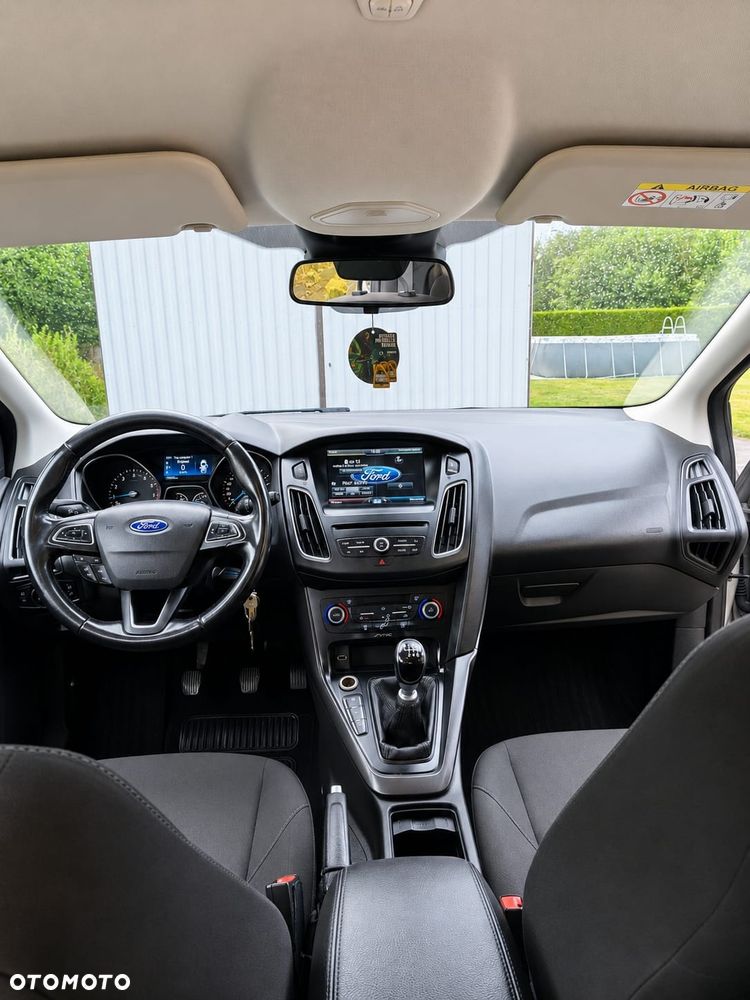 Ford Focus - 6