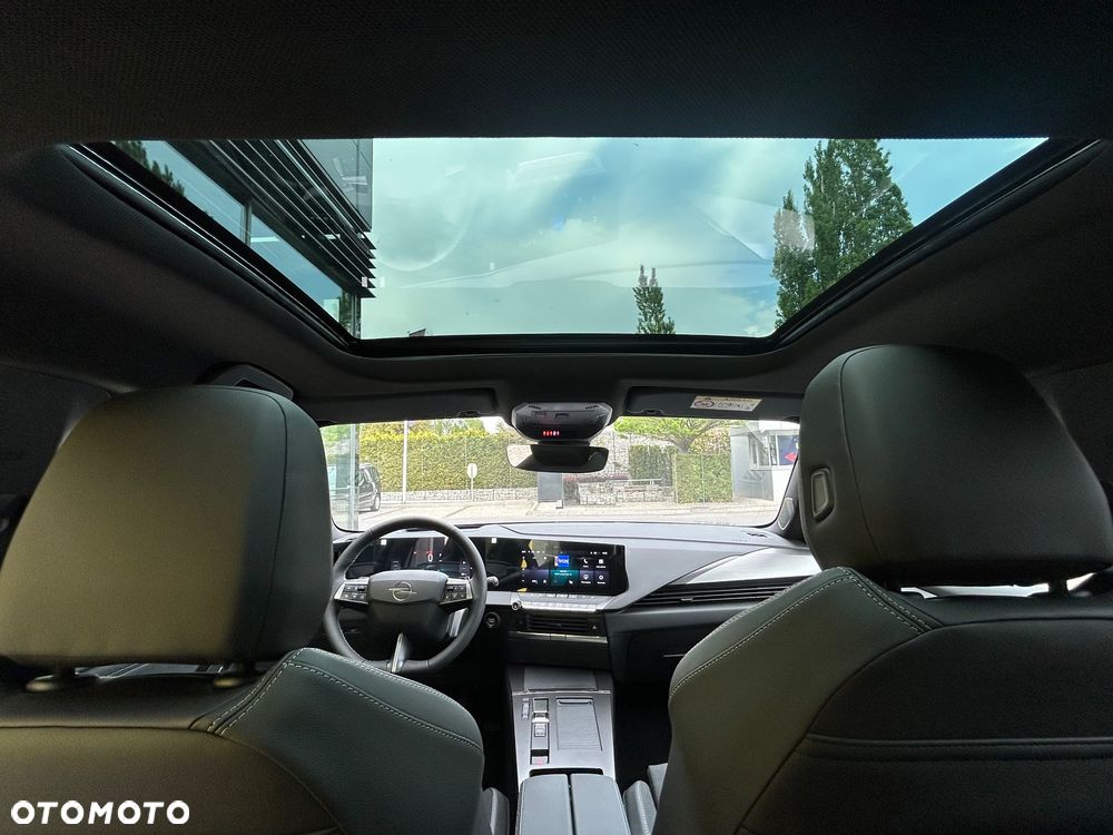 Opel Astra 1.2 T mHEV Ultimate S&S eDTC - 16