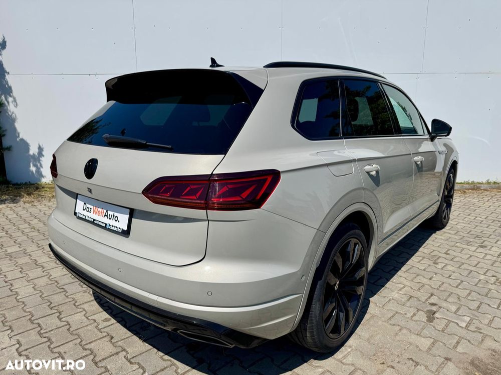 Volkswagen Touareg - 8