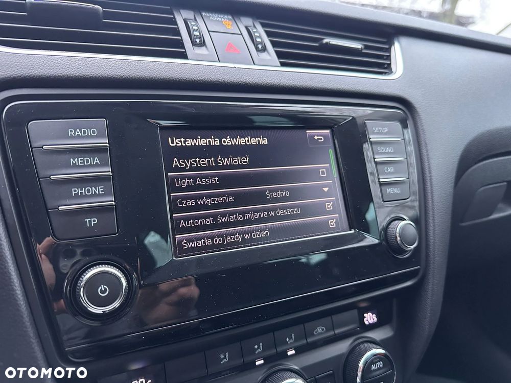 Skoda Octavia 1.8 TSI Elegance DSG - 14