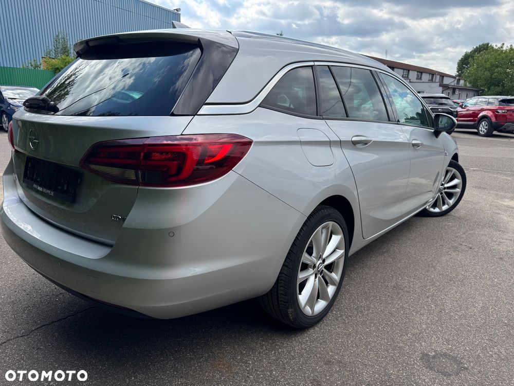 Opel Astra 1.6 D (CDTI) Dynamic - 4