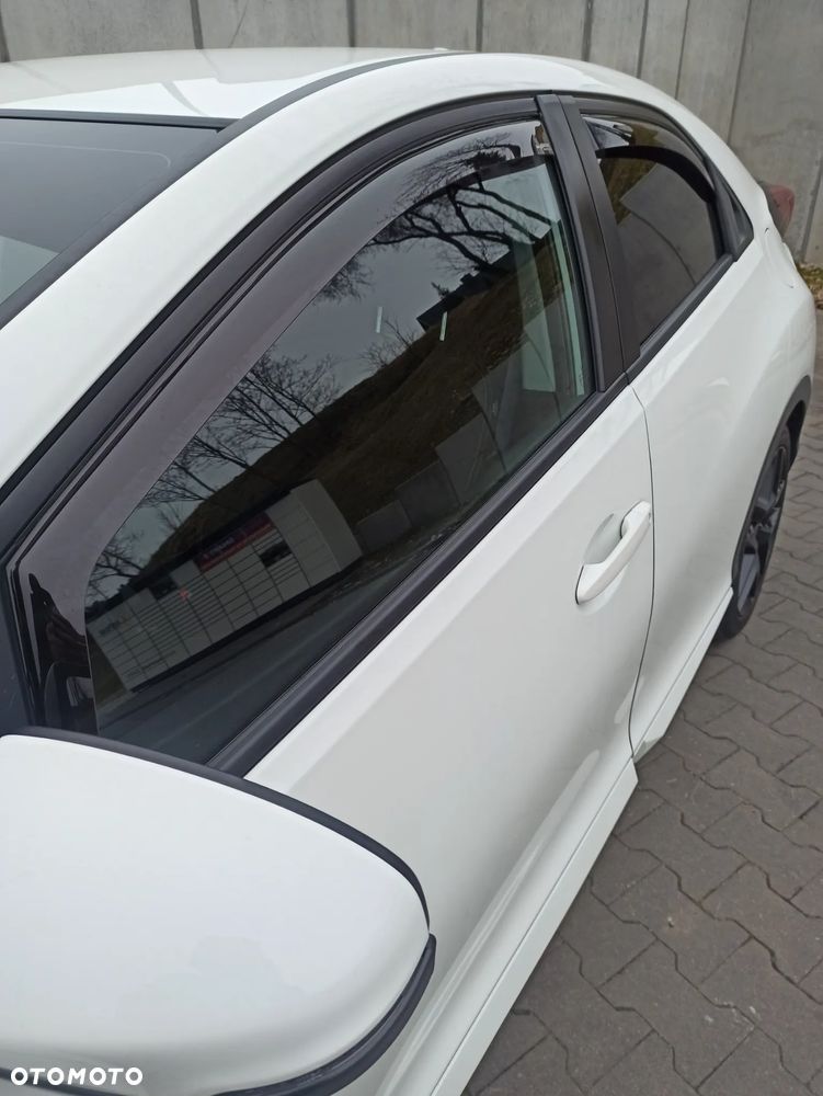 Honda Civic 1.4 Elegance (Honda Connect+) - 11