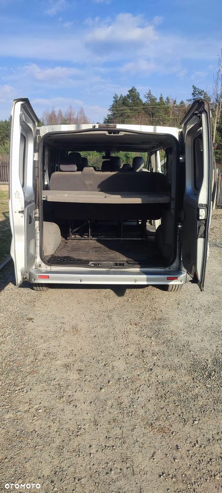 Opel Vivaro - 15