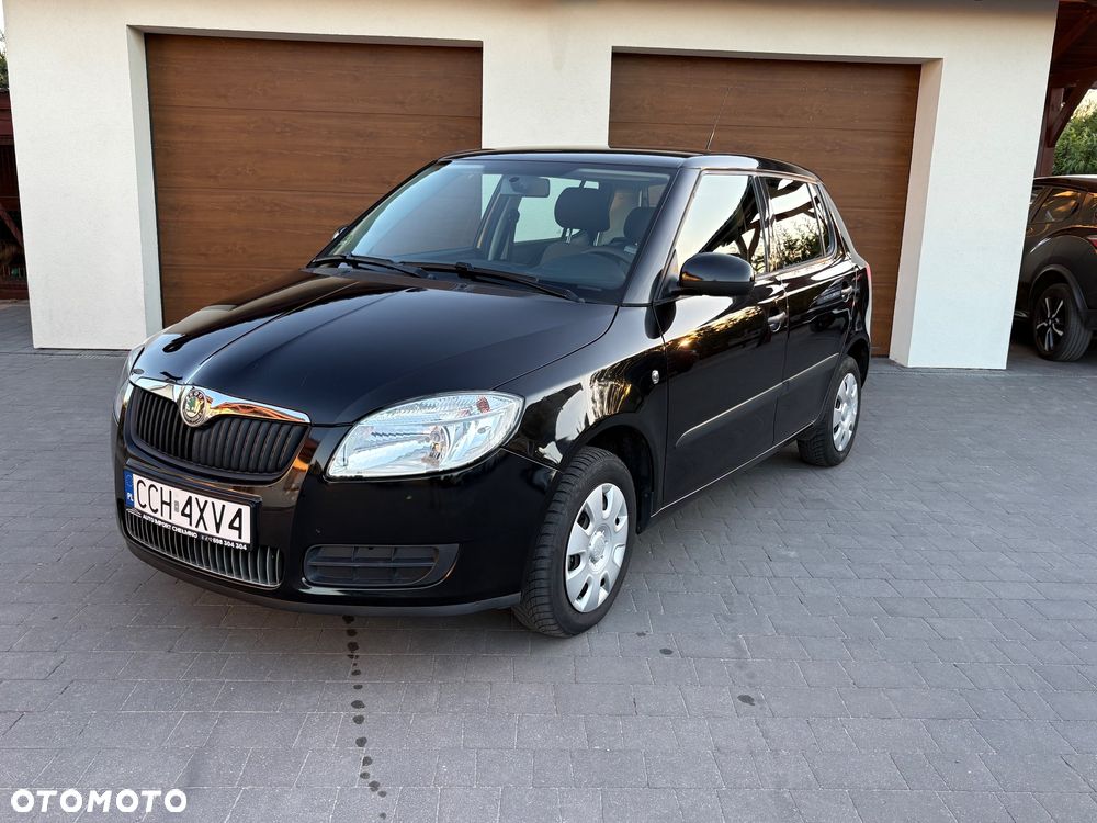 Skoda Fabia 1.2 HTP Ambiente - 2