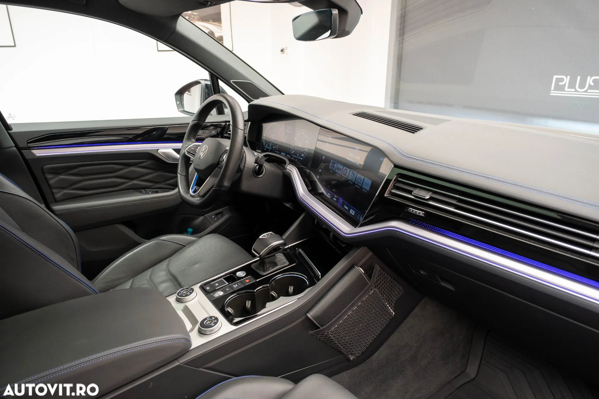 Volkswagen Touareg V6 TSI eHybrid PHEV R - 25
