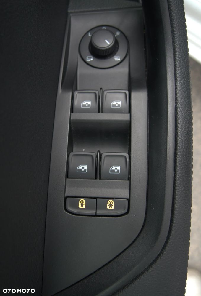 Skoda Superb 2.0 TSI Style DSG - 39