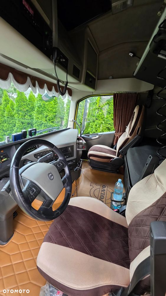 Volvo FH - 5