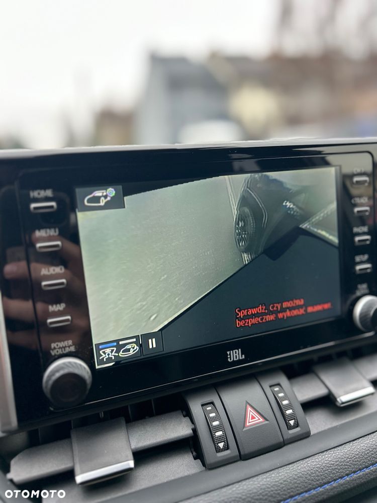 Toyota RAV4 Hybrid Platinum 4x4 - 16