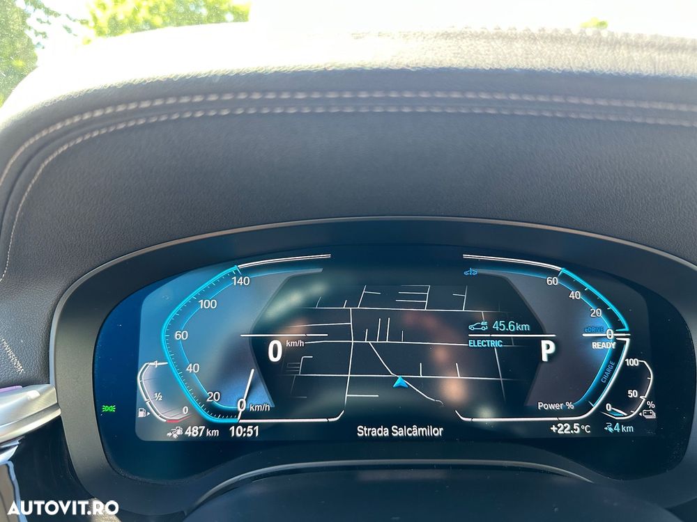 BMW Seria 5 530e Touring Aut. Luxury Line - 32