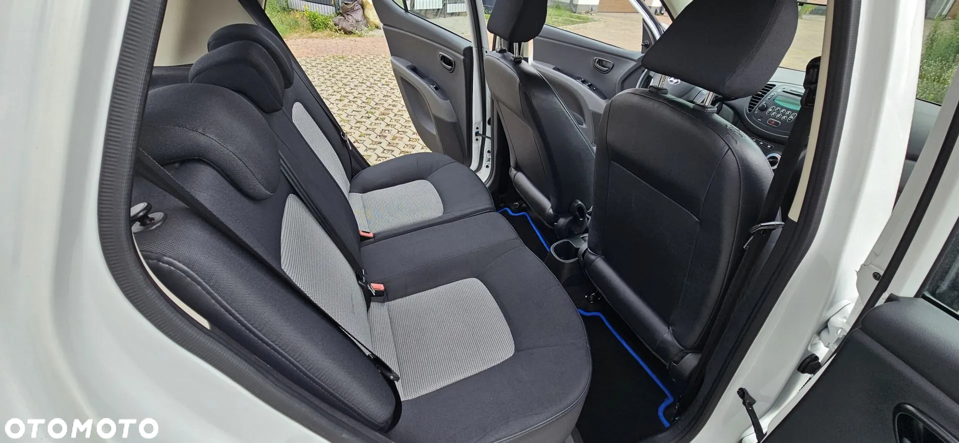 Hyundai i10 1.1 Edition Plus - 13