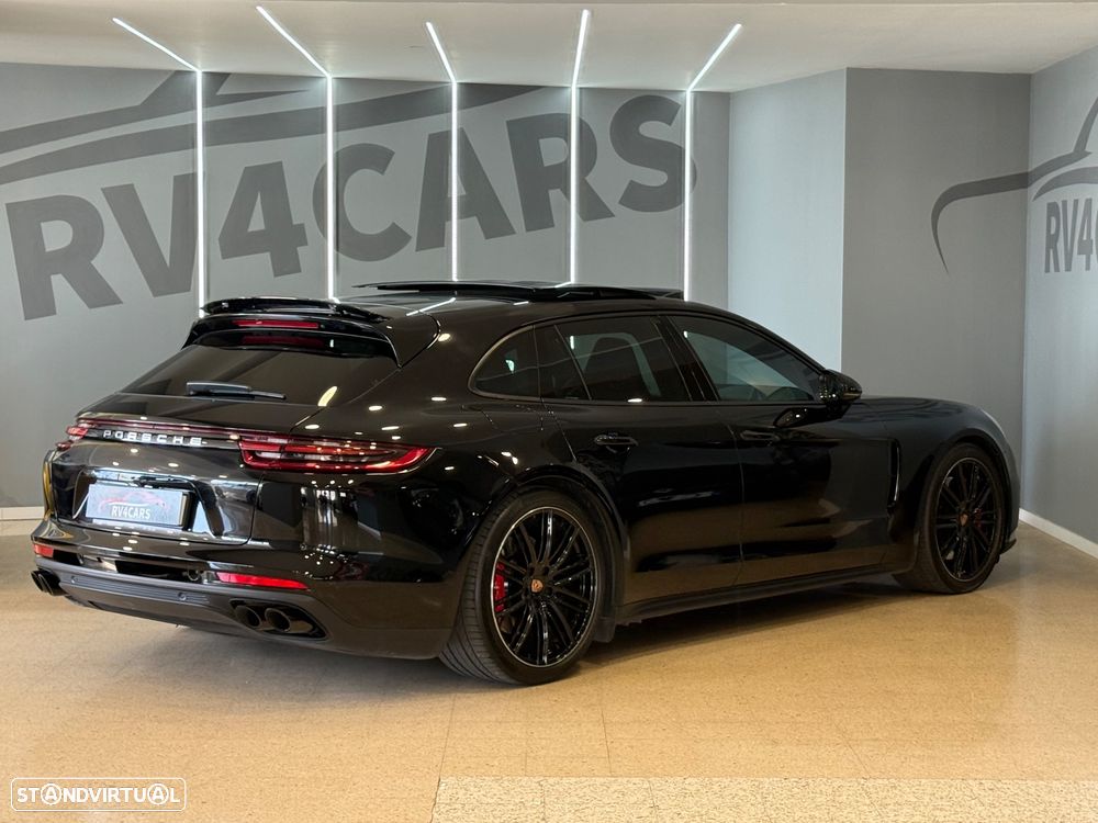 Porsche Panamera Sport Turismo 4 E-Hybrid - 13