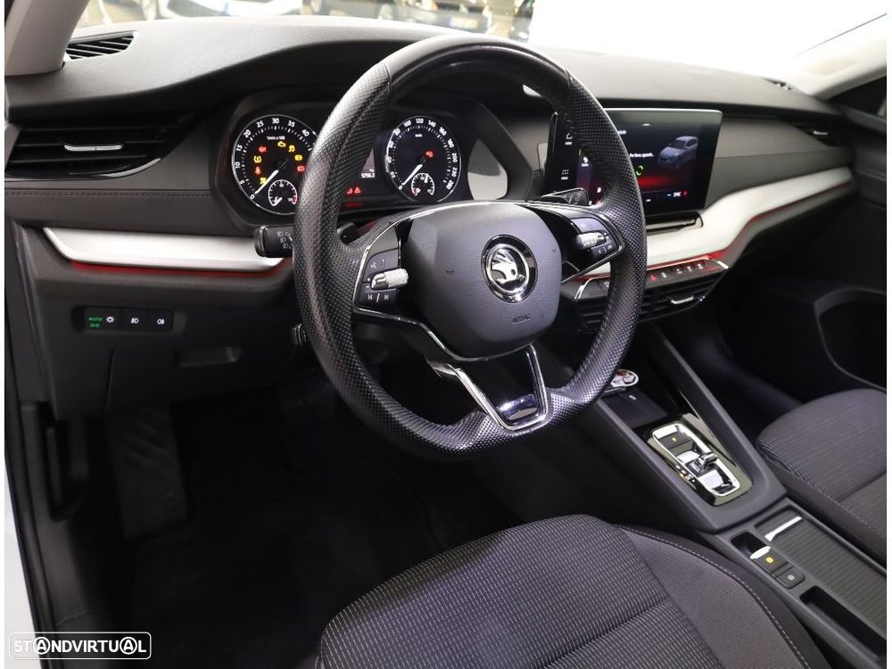 Skoda Octavia Break 2.0 TDI Ambition DSG - 24